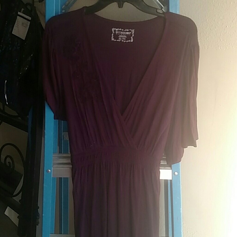 Gorgeous purple maternity dress